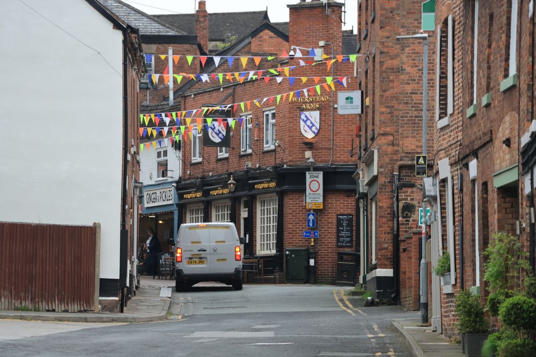 Standard Derby home